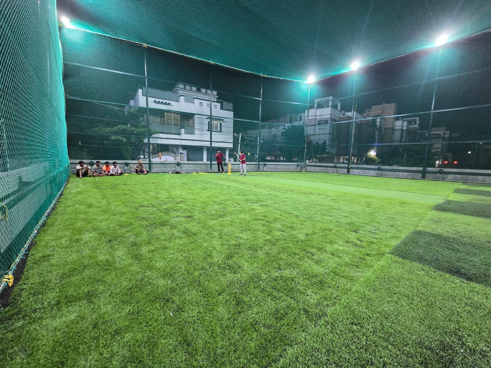 10 Sports Club - Saturn