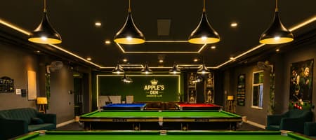 Apples Den Break and Pot Snooker Lounge