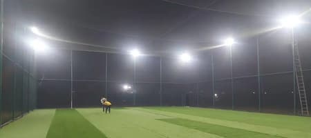 Aradhya Turf Pro