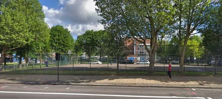Arbour Square: Basketball Court