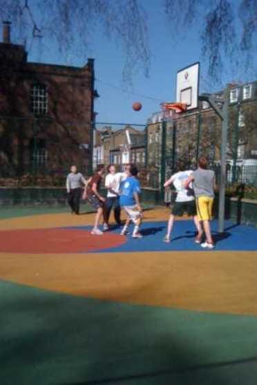 Argyle Square Public Basketball Court