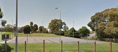 Basketball court-Box Hill