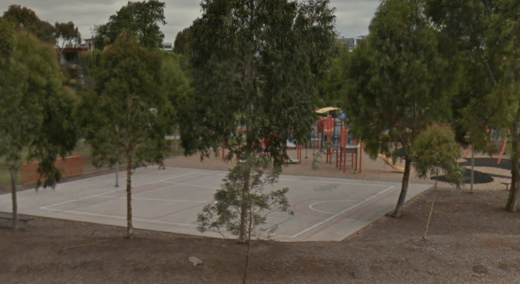 Basketball court-Caulfield North