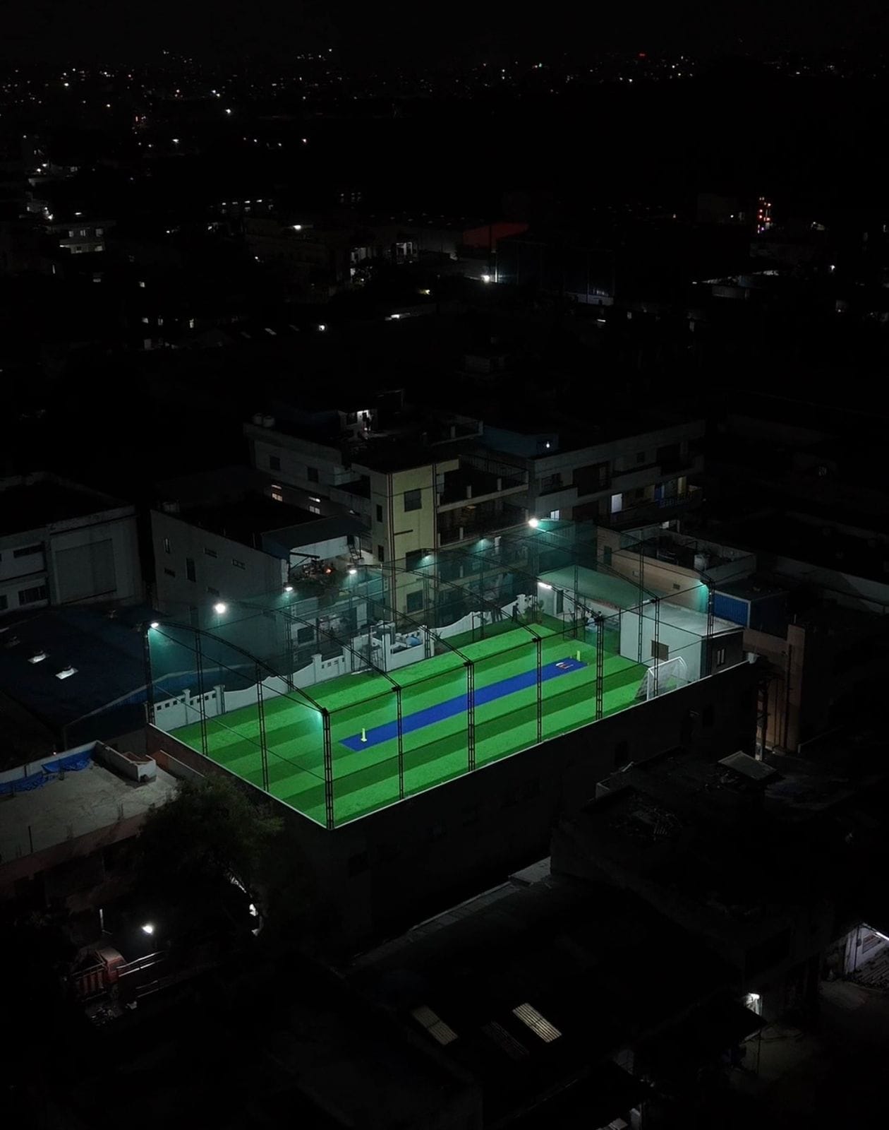 Big Bash Rooftop Box Cricket