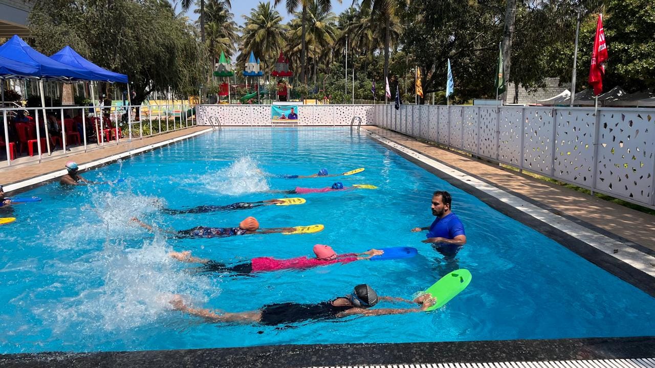 Bluewave Aquatic Centre - Hennur
