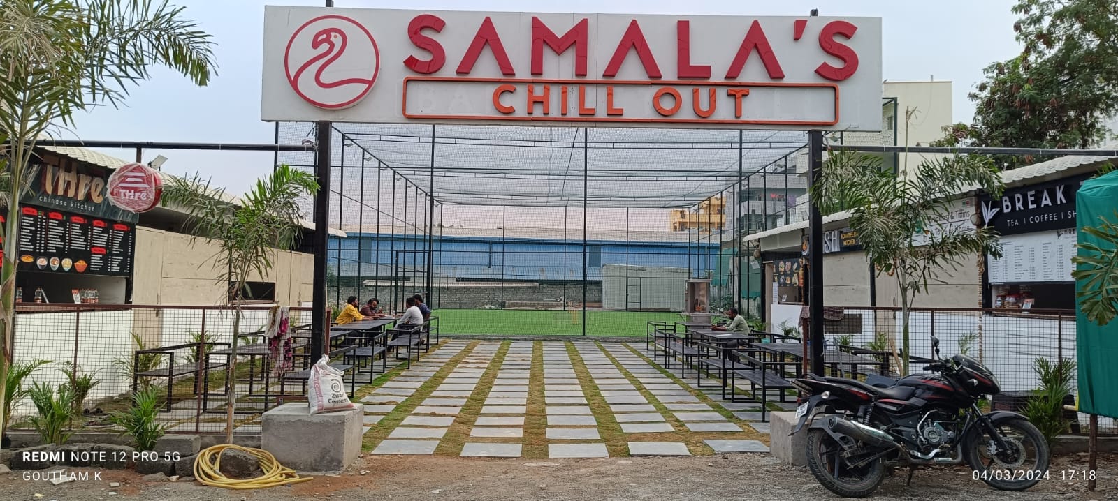 Chill Out Box Cricket