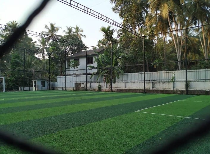 Crooners Soccer and Swimming Pool