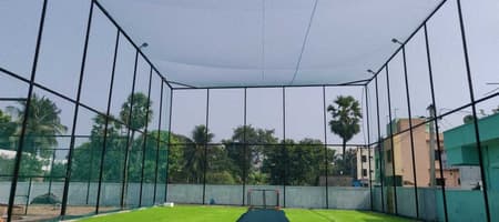 DownTown Turf n Cafe