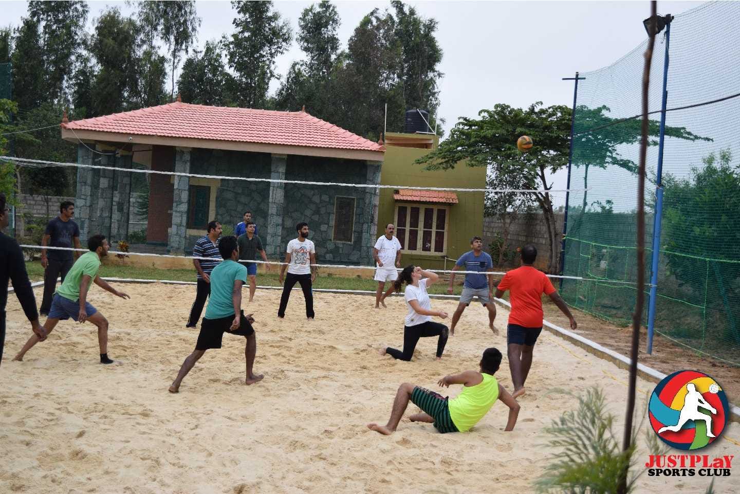 Demo Sports Club
