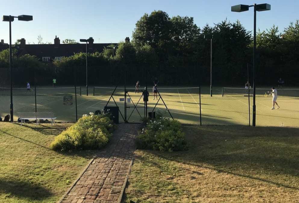 Farm Walk Tennis Club