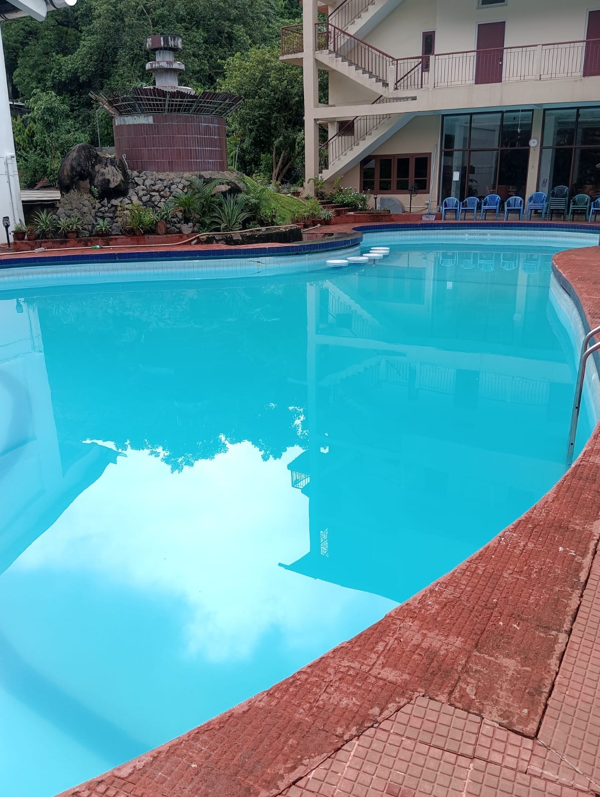 Guwahati Racquet & Billiards