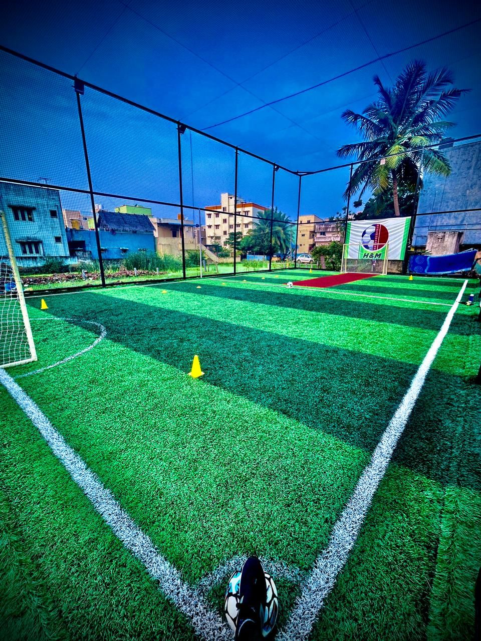 H & M - Multi Sports Turf