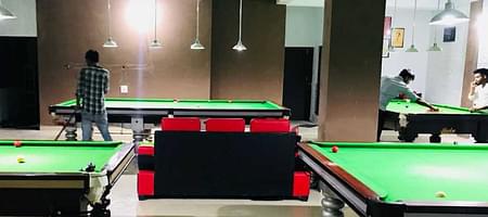 Hotshot Snooker Club