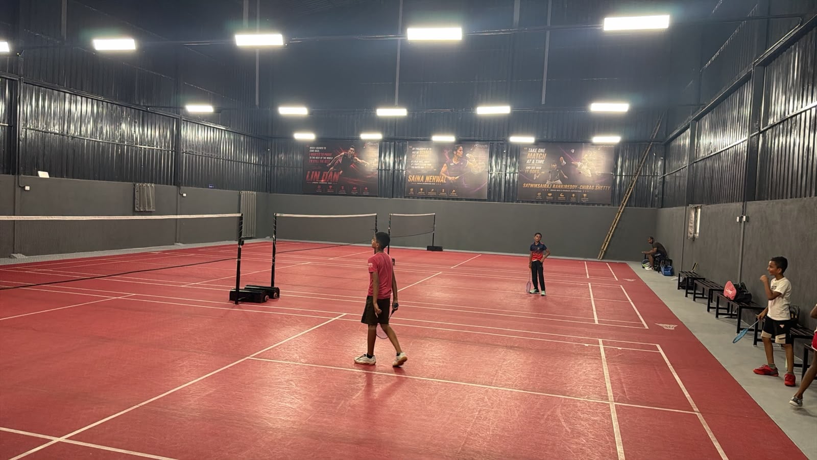 iSmash Badminton Arena - Hassan