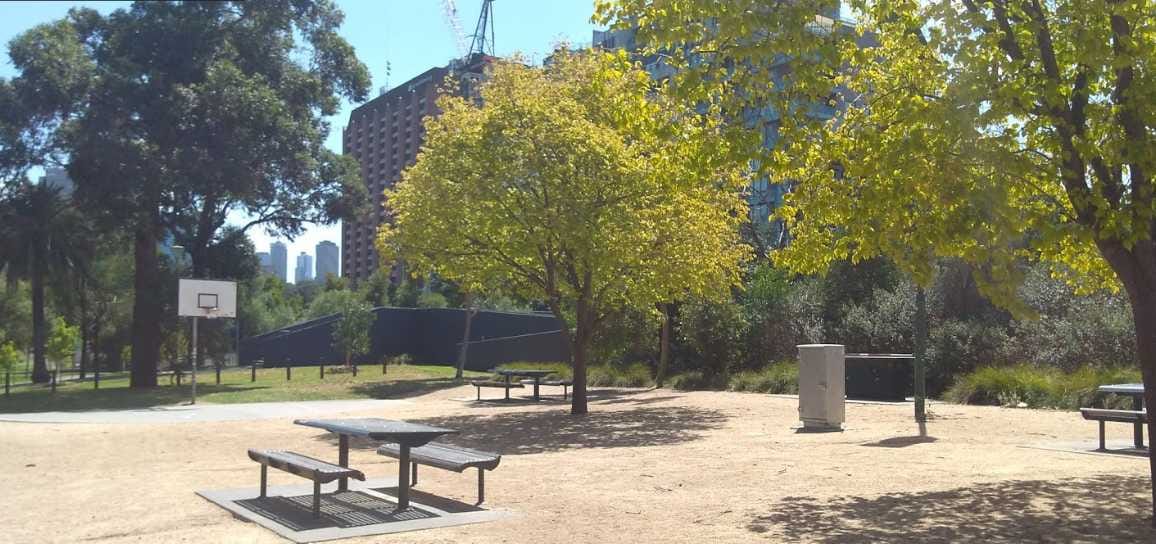 Jolimont half basketball court