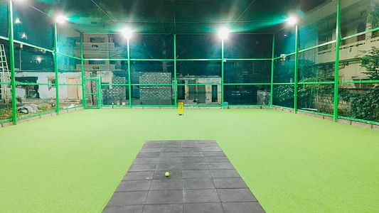 JS Box Cricket
