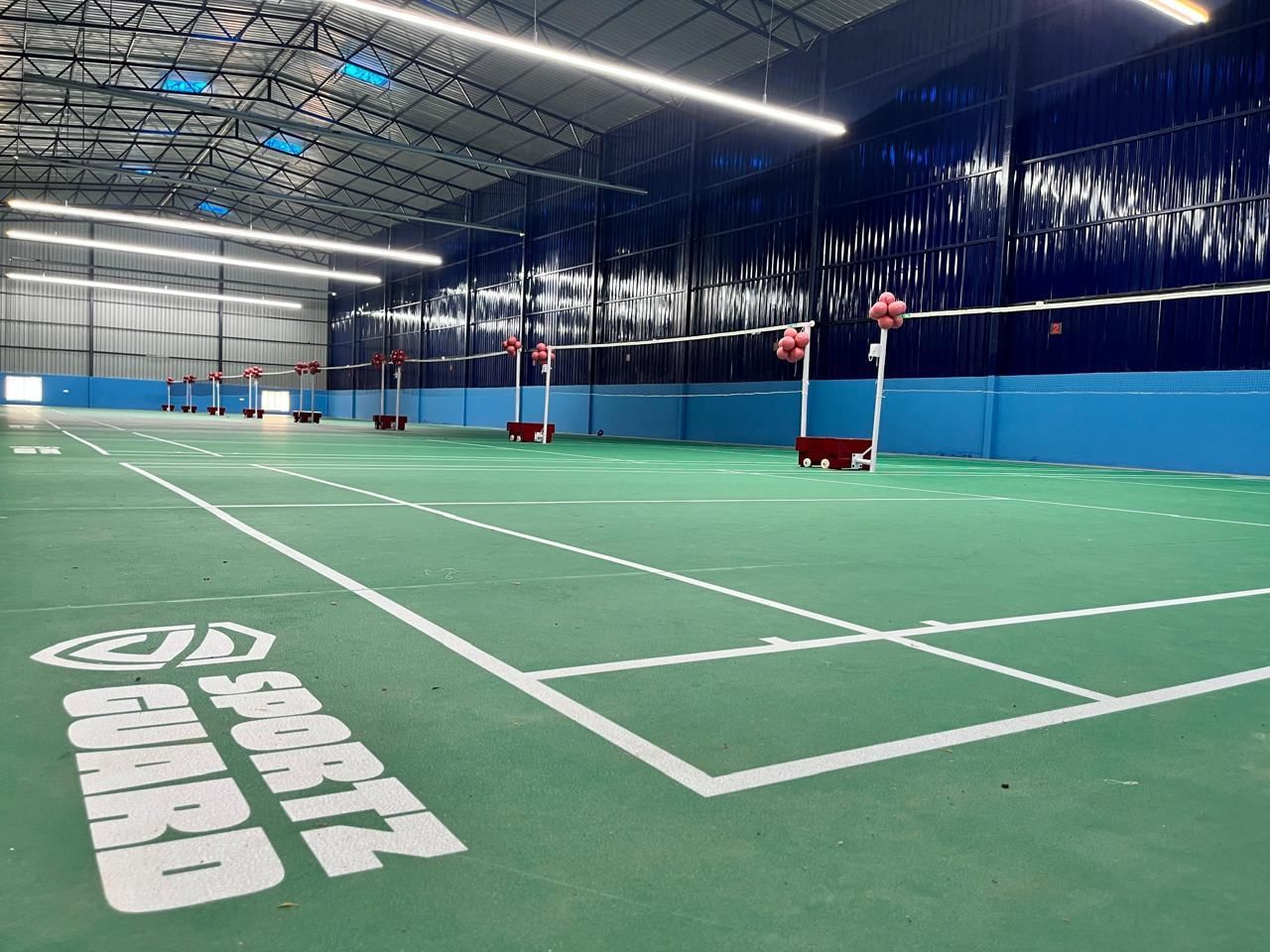 Layaan Jump And Smash