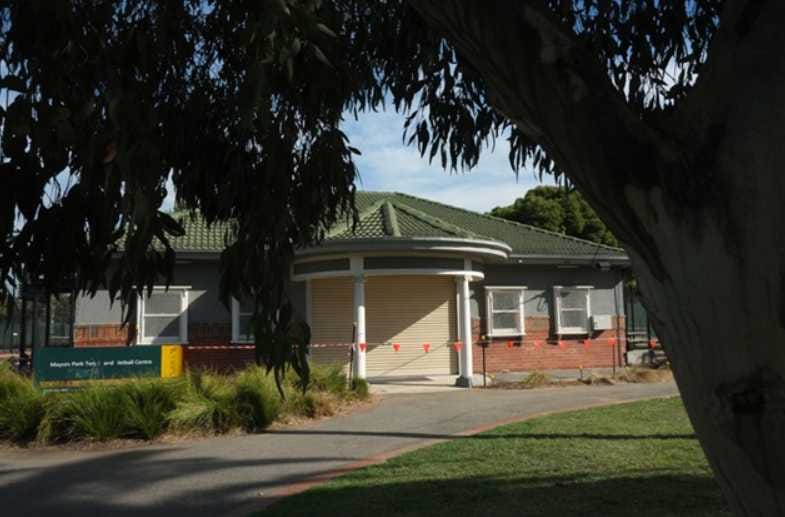 Mayors Park Netball and Tennis Centre