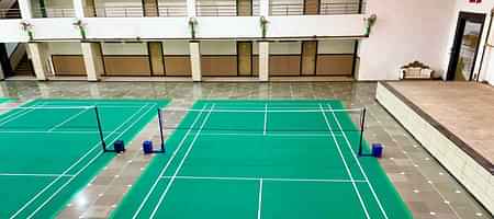 Nahata Sports Gangadham Chowk Center