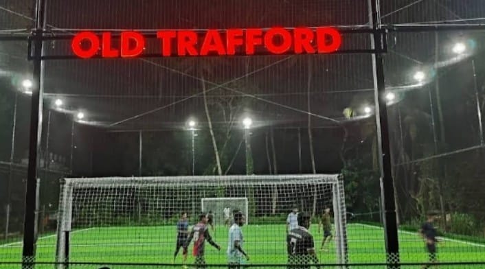 Old Trafford Turf