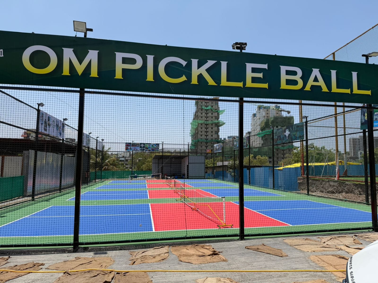 Om Pickleball