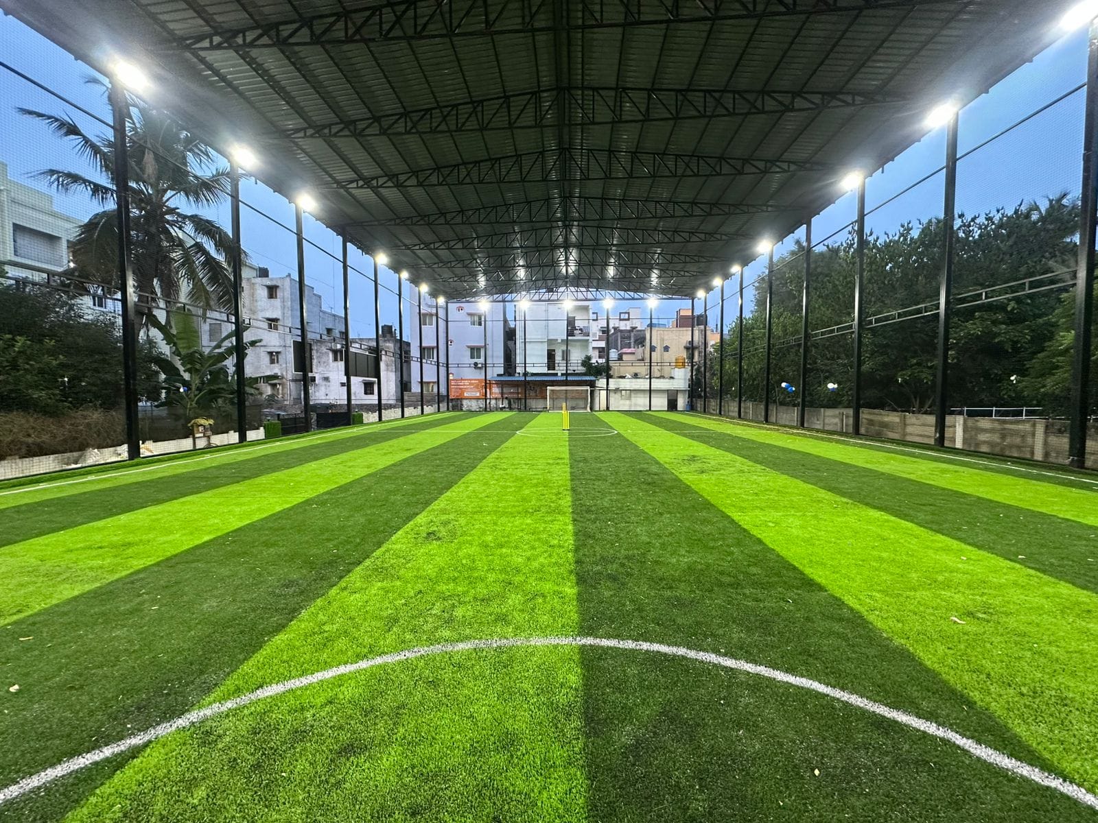 Outlast Sports Arena - Sholinganallur
