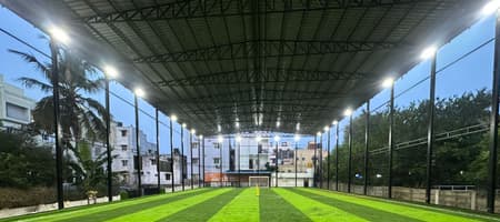 Outlast Sports Arena - Sholinganallur