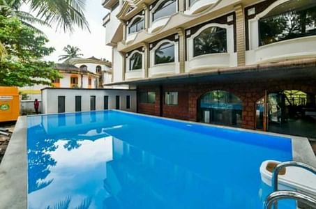 OYO 16096 Flagship Purushottam Hotel Mapusa