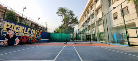 Pickleyard Club