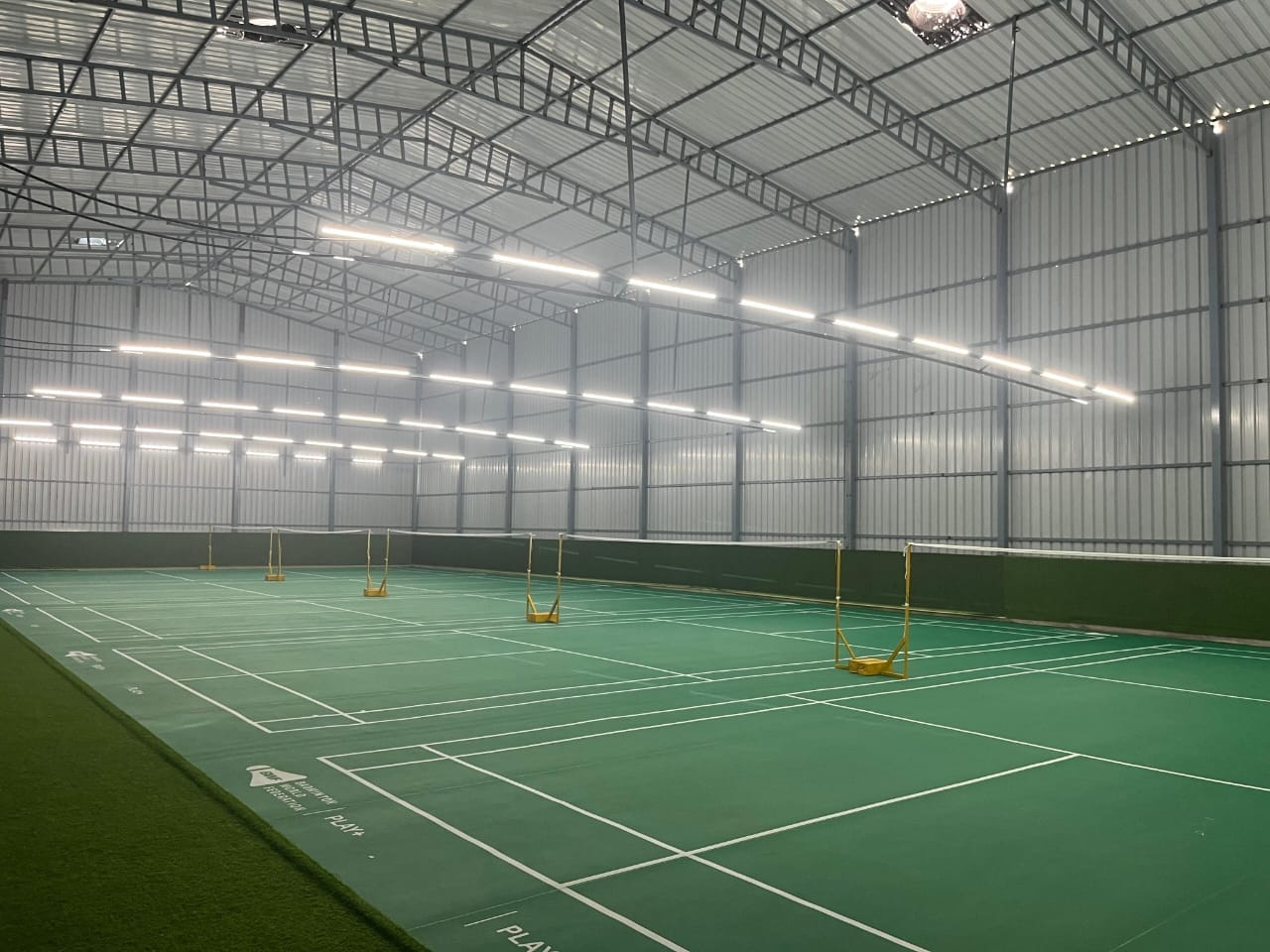 Pinnacle Play Badminton Arena