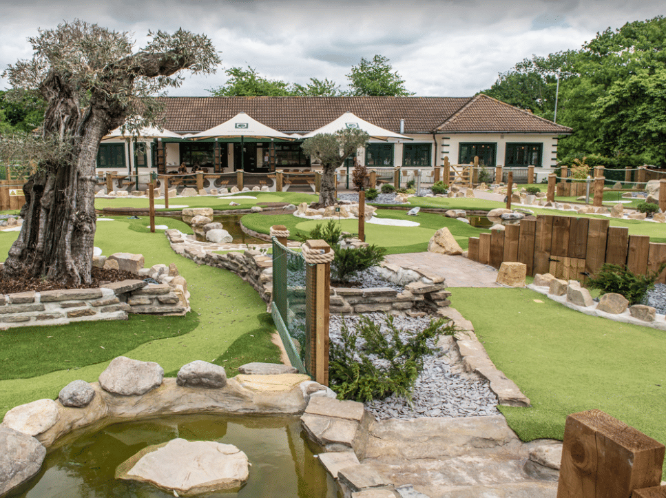 Putt In The Park1