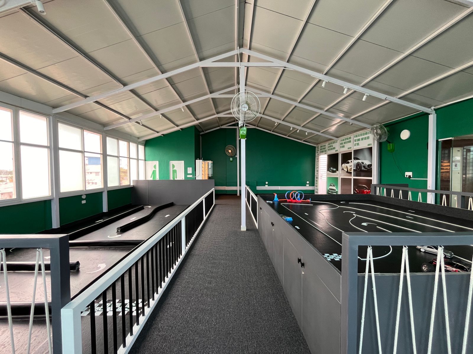 RACEIN PARC - Premier Indoor RC Racing Club