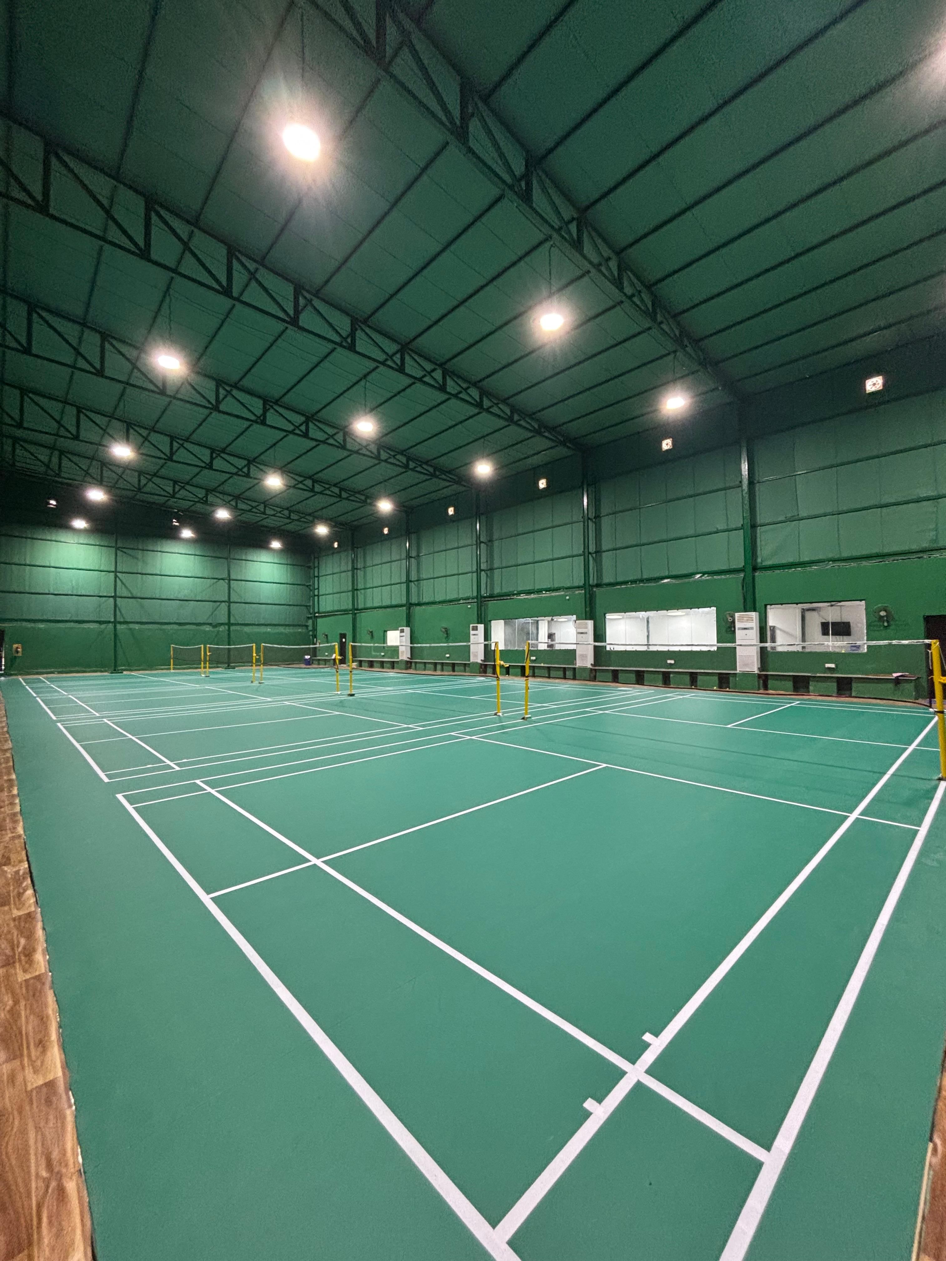 Rackonnect Unwind Badminton Arena 150