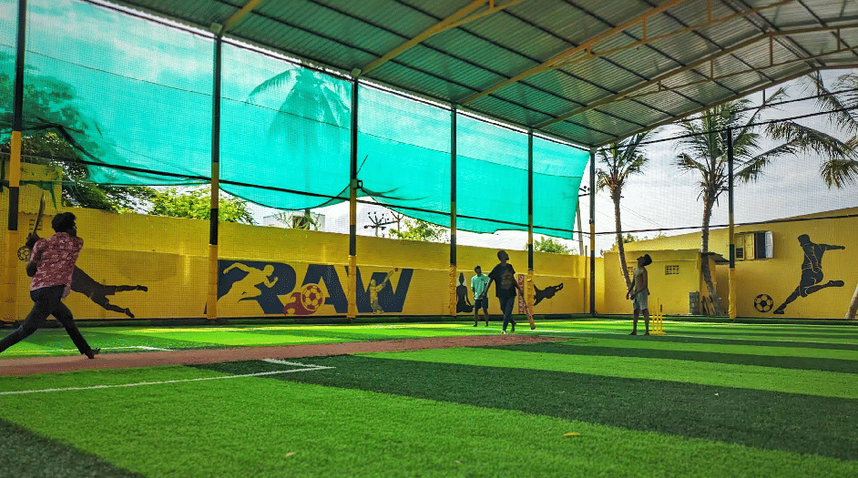 RAW Turf (Run and Win)