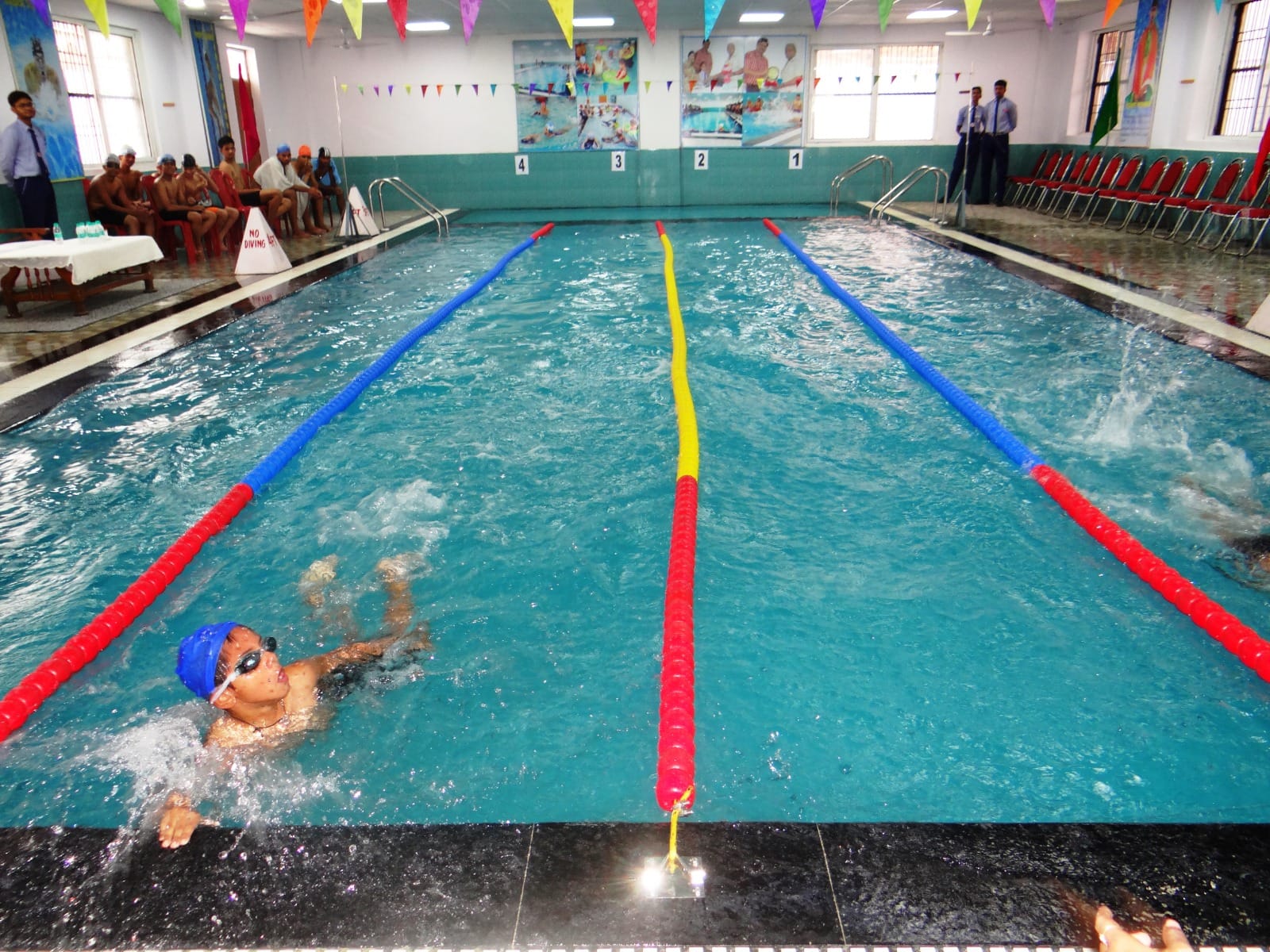 Red Rose Senior Secondary School - Krishna Nagar