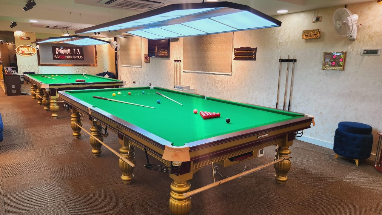 Pool 13 Snooker Gold