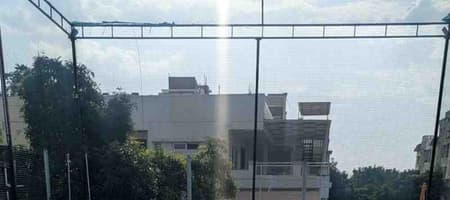RoofTop Box Cricket