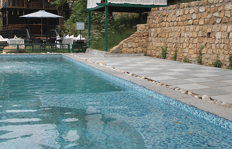Sal Woods- Forest Retreat and Spa