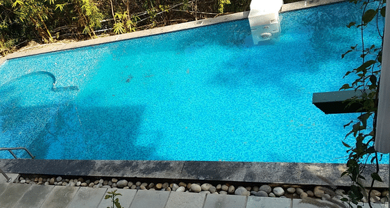 Sal Woods- Forest Retreat and Spa