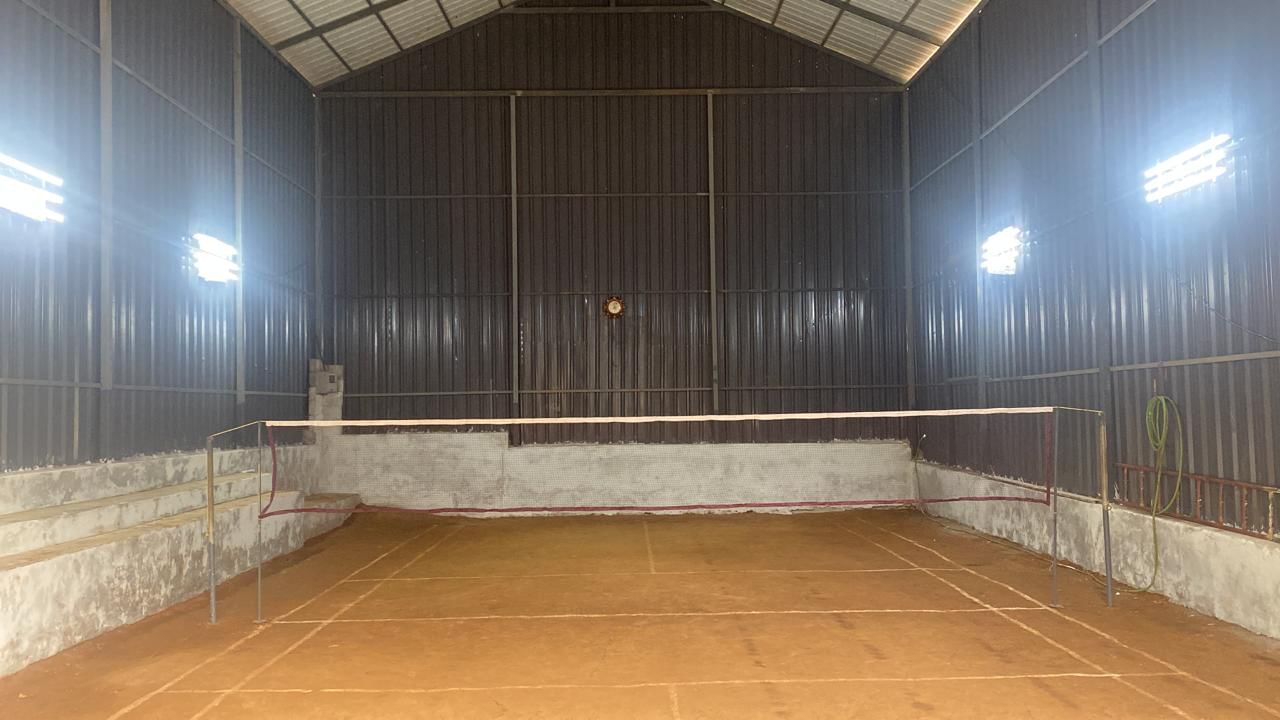 Sanmanas Indoor Badminton Court