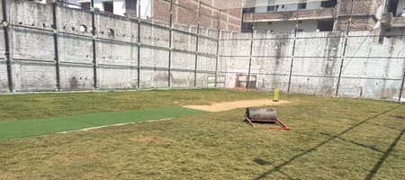 SE7EN ARENA SPORTS CLUB