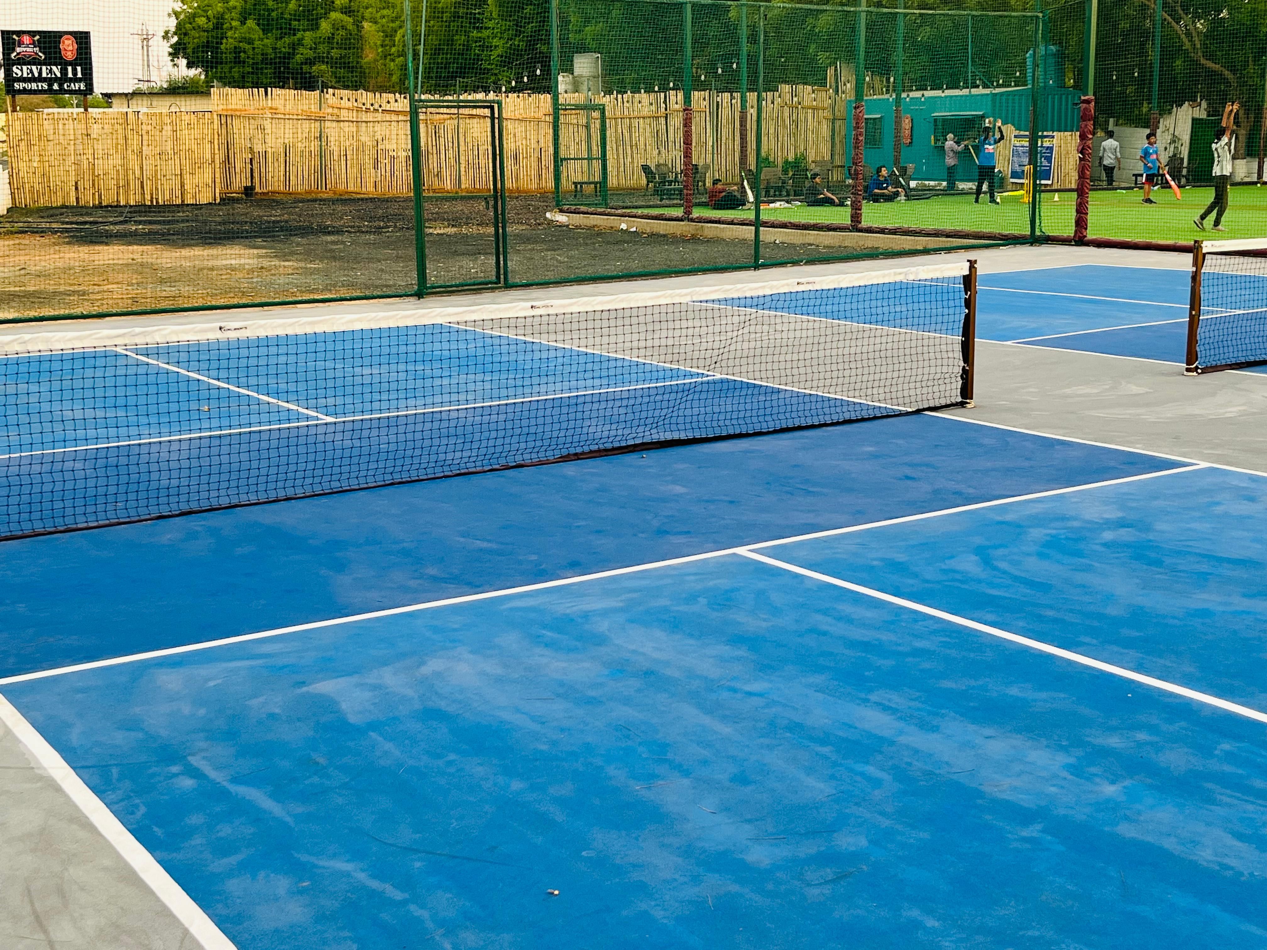 Seven11 Sports & Cafe