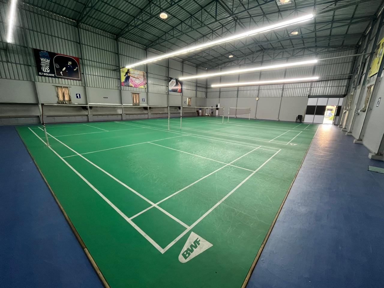 SJ Square Badminton Club