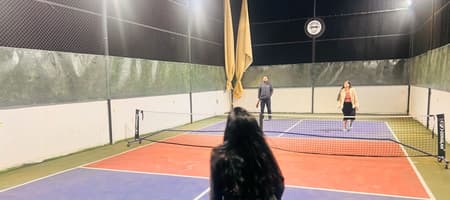 SkyPod PickleBall Cafe