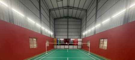 Smash Badminton Court