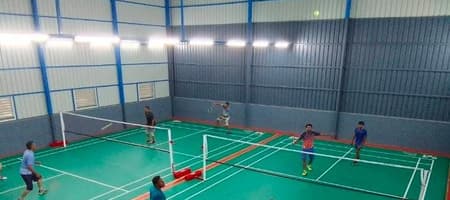 SmashMad Badminton Club