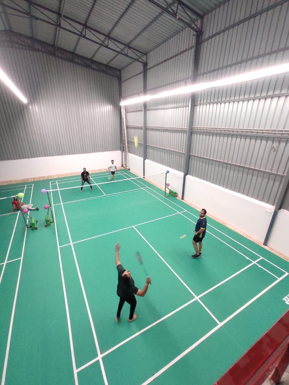 SMASH Premium Badminton Courts