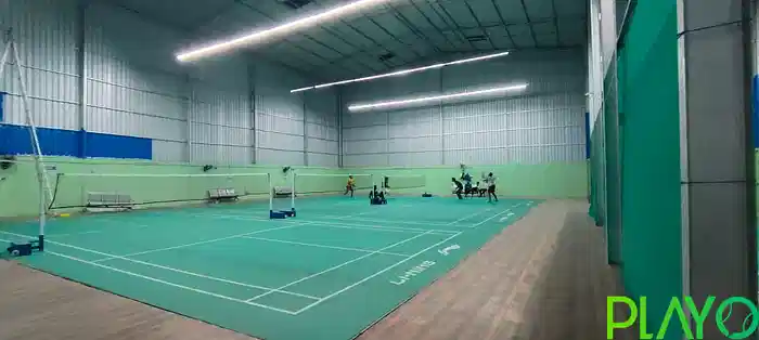 Sports Discovery Badminton image