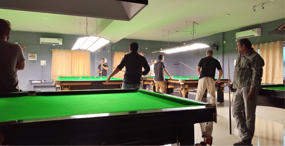 SRA Masters Cue