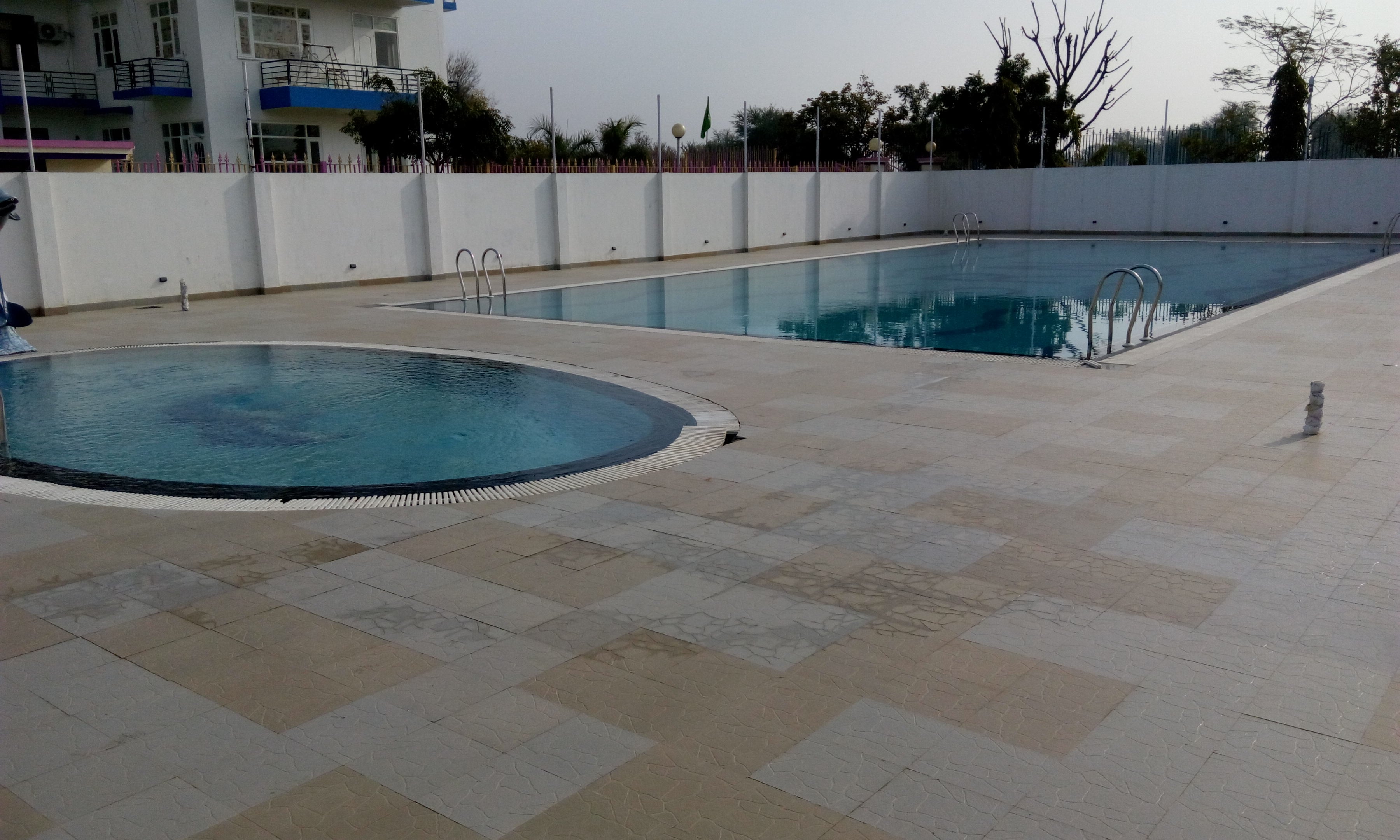 srn swimming pool